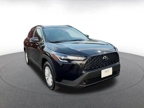 2025 Toyota Corolla Cross LE