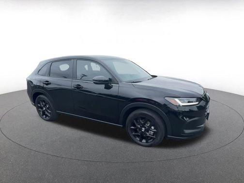 2025 Honda HR-V 2WD Sport
