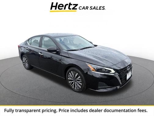 Super Black 2025 Nissan Altima SV FWD