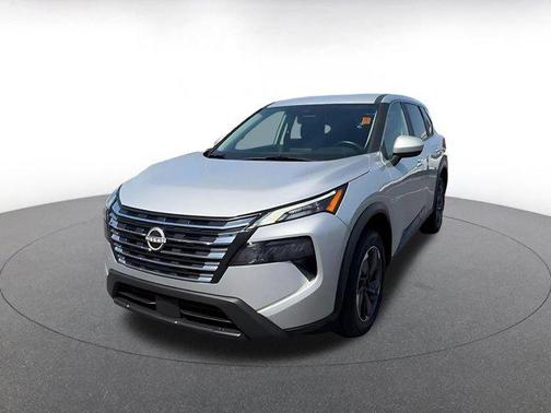 Brilliant Silver Metallic 2025 Nissan Rogue SV