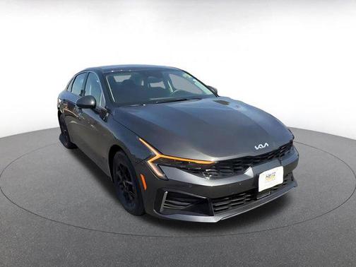 Interstellar Gray 2025 Kia K5 LXS