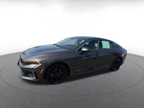 Interstellar Gray 2025 Kia K5 LXS