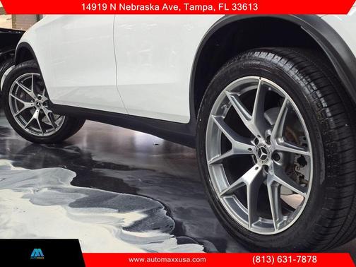 White 2020 Mercedes-Benz GLC 300 4MATIC