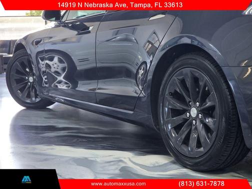 2017 Tesla Model S 75D