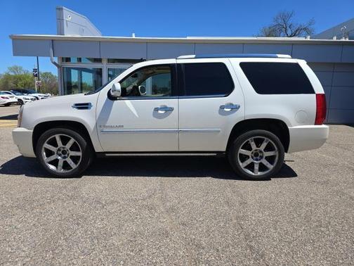 2007 Cadillac Escalade Base
