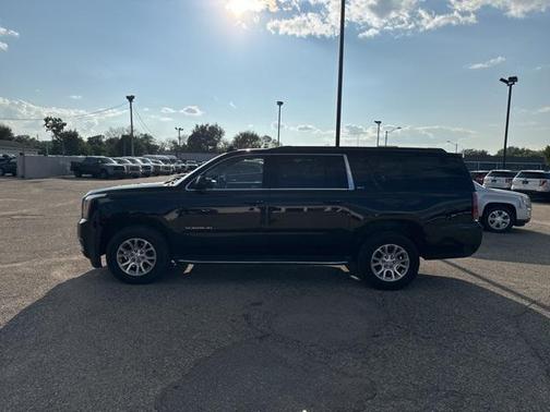 2019 GMC Yukon XL SLT