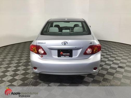 2009 Toyota Corolla LE