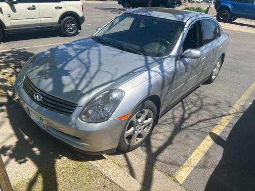 2004 INFINITI G35 Base