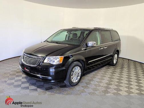 Brilliant Black Crystal Pearl 2012 Chrysler Town & Country Limited