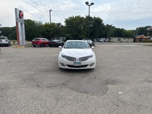 2016 Lincoln MKZ Base