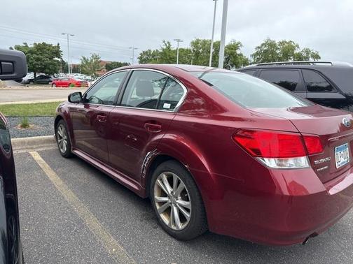 2013 Subaru Legacy Premium