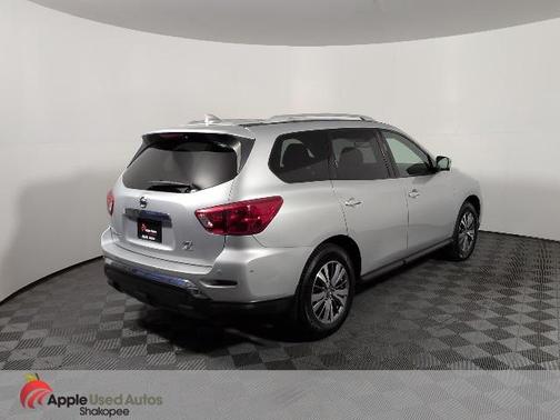 2019 Nissan Pathfinder SL