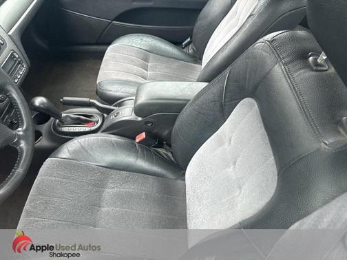 2004 Chrysler Sebring Base