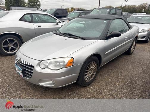 2004 Chrysler Sebring Base