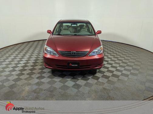 Salsa Red Pearl 2002 Toyota Camry XLE V6
