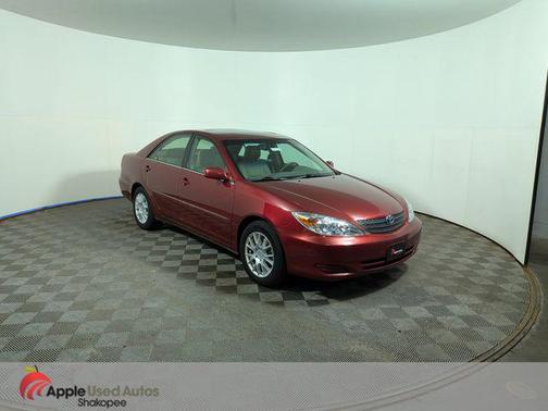 Salsa Red Pearl 2002 Toyota Camry XLE V6