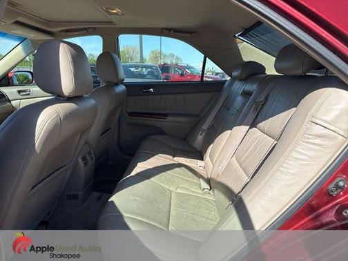 Salsa Red Pearl 2002 Toyota Camry XLE V6