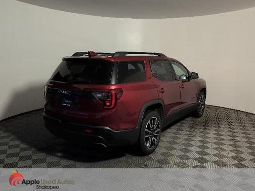 2021 GMC Acadia SLT
