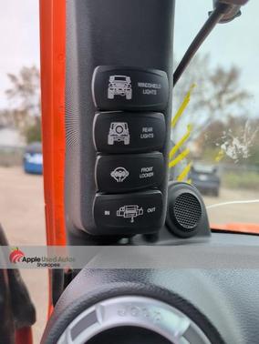 2012 Jeep Wrangler Unlimited Sahara