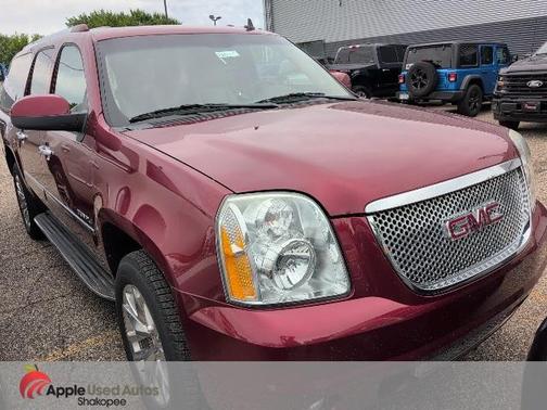 2011 GMC Yukon XL Denali