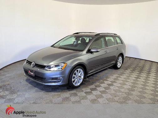 Platinum Gray Metallic 2017 Volkswagen Golf SportWagen TSI SE