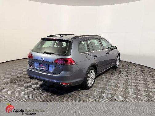 Platinum Gray Metallic 2017 Volkswagen Golf SportWagen TSI SE