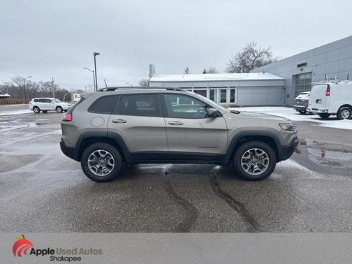 2020 Jeep Cherokee Trailhawk