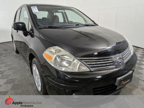 Super Black Metallic 2009 Nissan Versa 1.8 S
