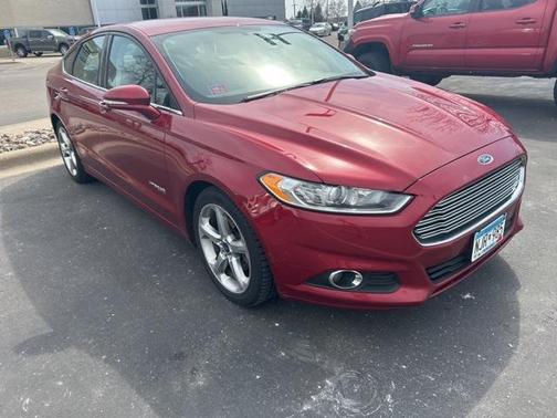 2014 Ford Fusion Hybrid SE