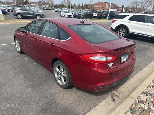 2014 Ford Fusion Hybrid SE