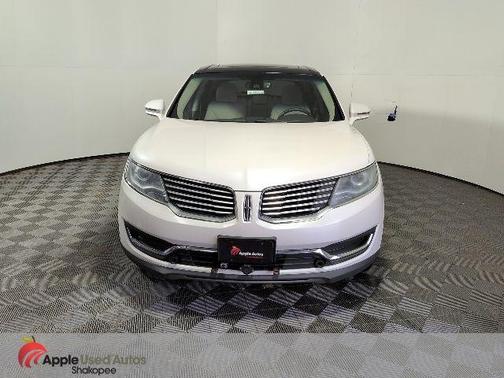 White Platinum Clearcoat Metallic 2017 Lincoln MKX Reserve