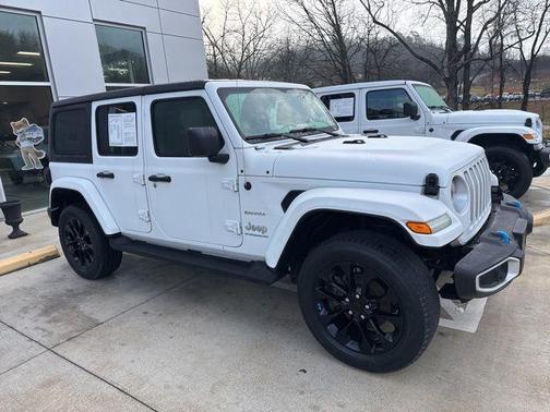 2023 Jeep Wrangler 4xe Sahara