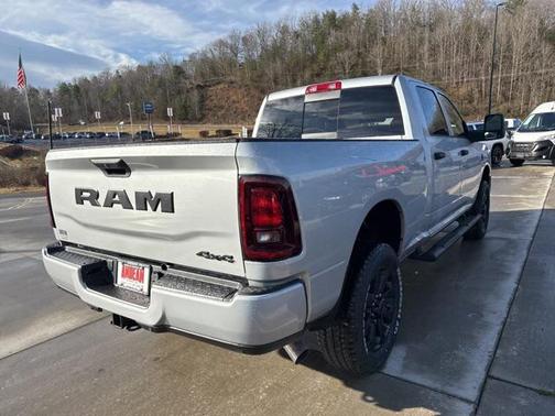 2026 RAM 2500 Black Express Crew Cab 4x4 6'4' Box