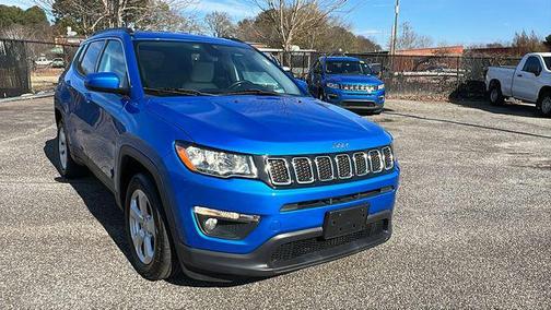 Laser Blue Pearlcoat 2019 Jeep Compass Latitude