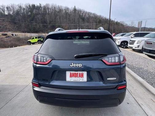 2020 Jeep Cherokee Latitude