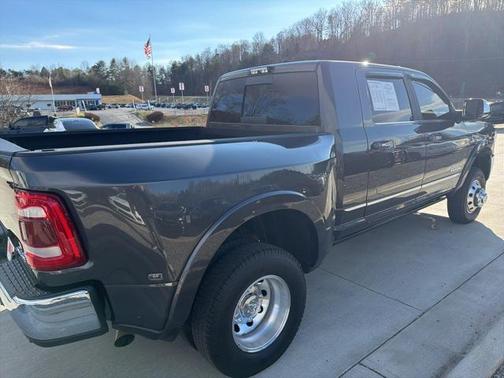 2020 RAM 3500 Limited Mega Cab 4x4 6'4' Box