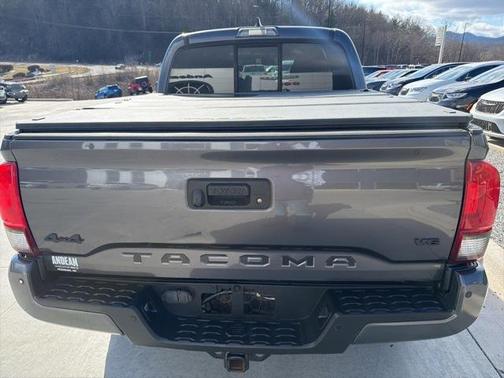 2016 Toyota Tacoma TRD Sport