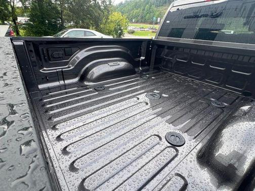 2026 RAM 2500 Tradesman Crew Cab 4x4 6'4' Box