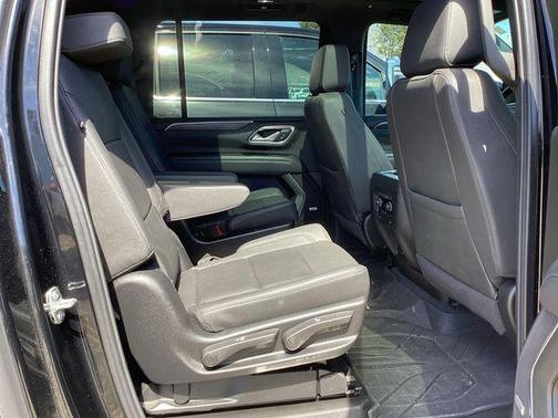 2024 Chevrolet Suburban 4WD Z71