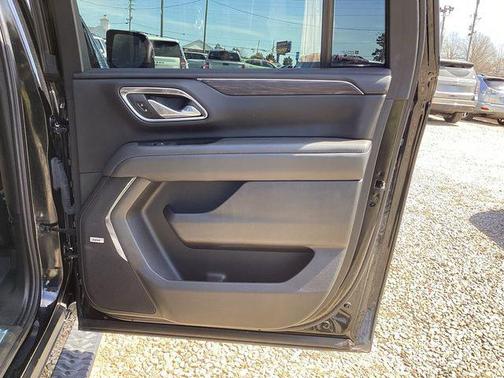 2024 Chevrolet Suburban 4WD Z71