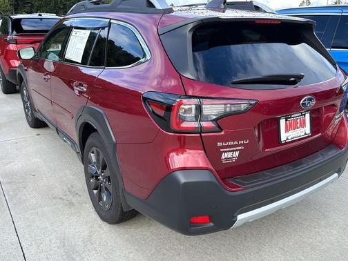 Crimson Red Pearl 2023 Subaru Outback Touring