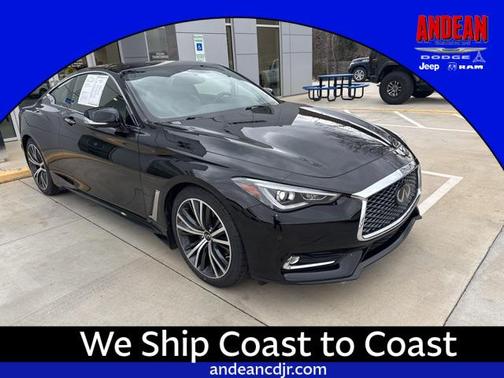 2022 INFINITI Q60 LUXE