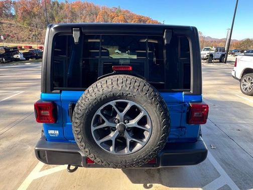 Hydro Blue Pearlcoat 2026 Jeep Wrangler Sport S