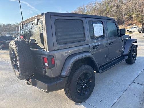 2022 Jeep Wrangler Unlimited Sahara