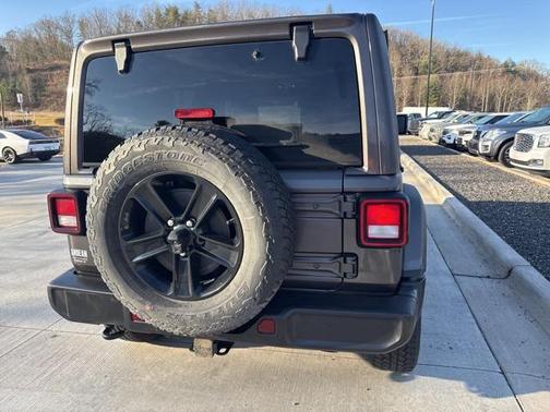 2022 Jeep Wrangler Unlimited Sahara