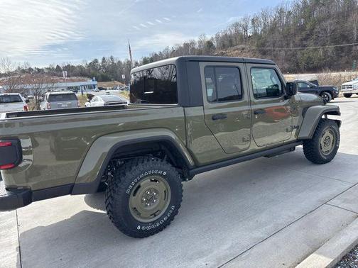 2026 Jeep Gladiator Willys 41 4x4
