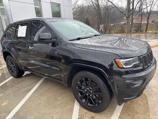 2020 Jeep Grand Cherokee Altitude