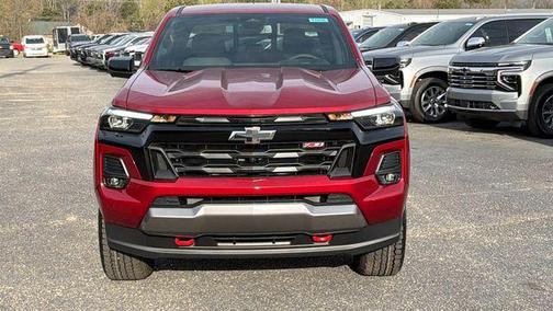 Radiant Red Tintcoat 2026 Chevrolet Colorado Z71