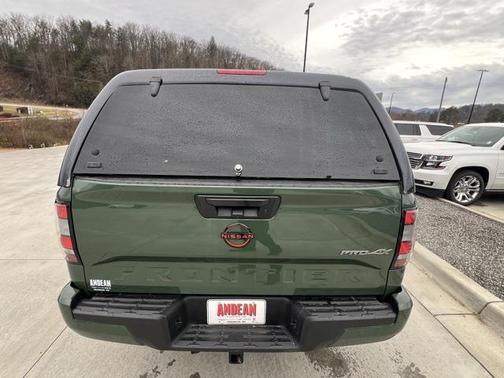 2022 Nissan Frontier PRO-4X