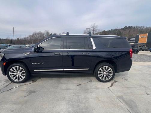 2021 GMC Yukon XL Denali
